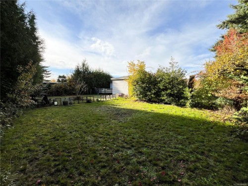 1193 Dignan Rd, Central Saanich, BC 
