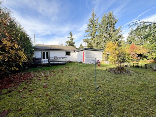 1193 Dignan Rd, Central Saanich, BC 