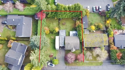 1193 Dignan Rd, Central Saanich, BC 