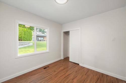 12 Lynnwood Rd, Campbell River, BC 