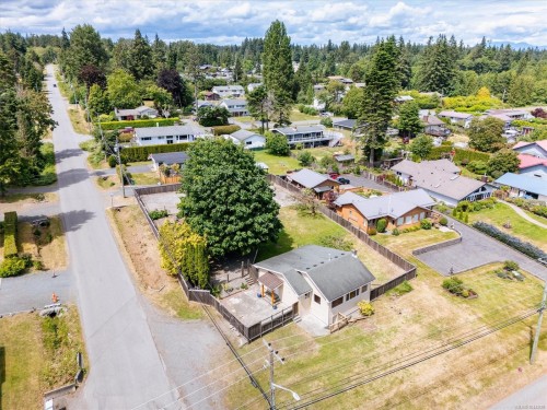 12 Lynnwood Rd, Campbell River, BC 