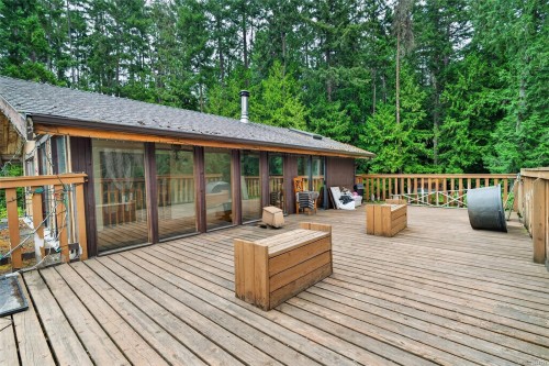 1012 Fairdowne Rd, Errington, BC 