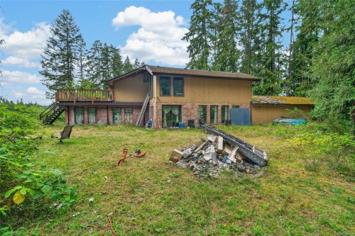 1012 Fairdowne Rd, Errington, BC 