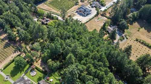 6147 Old West Saanich Rd, Saanich, BC 