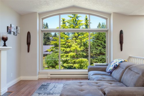 804 Bucktail Rd, Mill Bay, BC 