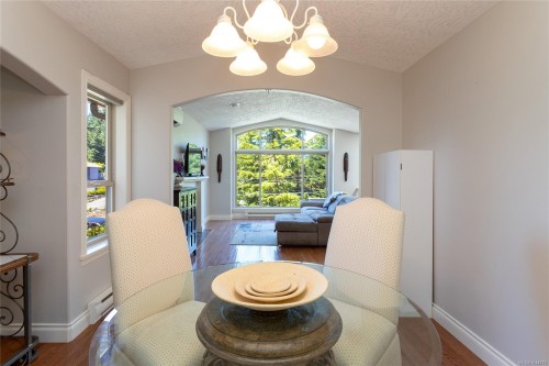 804 Bucktail Rd, Mill Bay, BC 