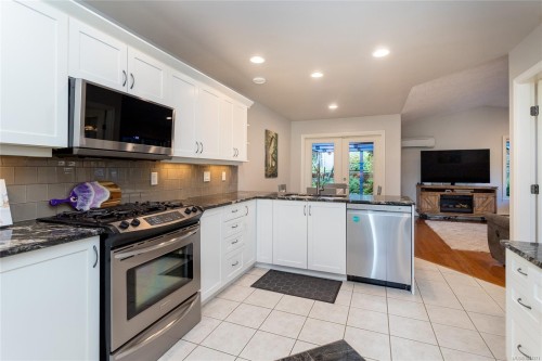 804 Bucktail Rd, Mill Bay, BC 