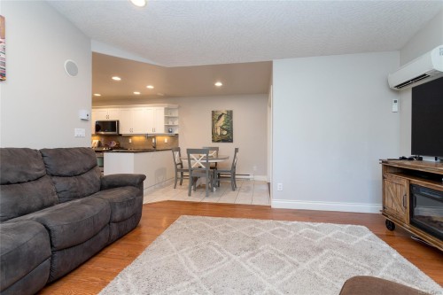 804 Bucktail Rd, Mill Bay, BC 