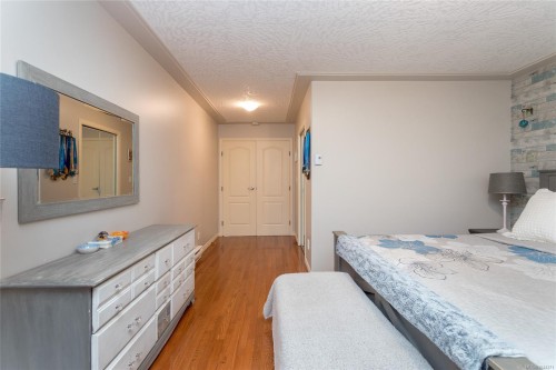 804 Bucktail Rd, Mill Bay, BC 