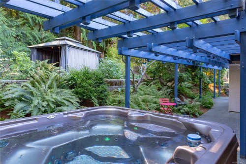 804 Bucktail Rd, Mill Bay, BC 