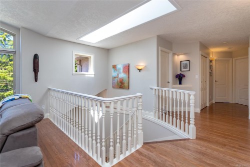 804 Bucktail Rd, Mill Bay, BC 