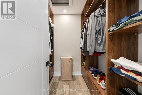 1268 Forest Hill, Oakville, ON - Indoor