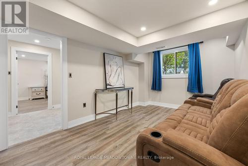 1268 Forest Hill, Oakville, ON - Indoor