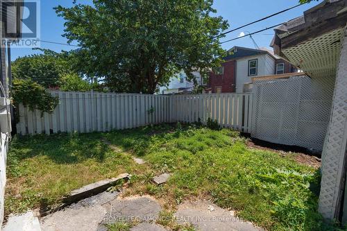 20 Somerset Avenue, Hamilton, ON - Outdoor