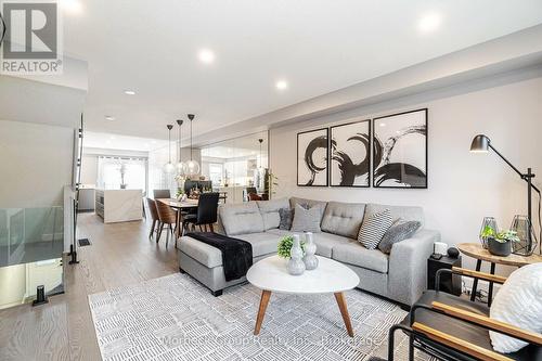 24 - 1100 Begley Street, Pickering (Bay Ridges), ON - Indoor Photo Showing Living Room