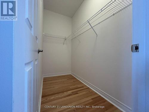 111 Mumbai Drive, Markham, ON - Indoor