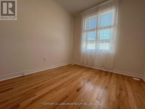 111 Mumbai Drive, Markham, ON - Indoor Photo Showing Other Room