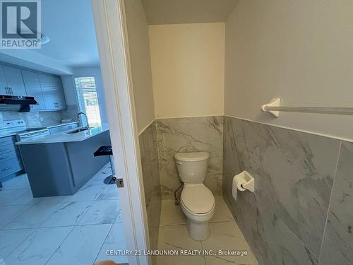 111 Mumbai Drive, Markham, ON - Indoor Photo Showing Bathroom