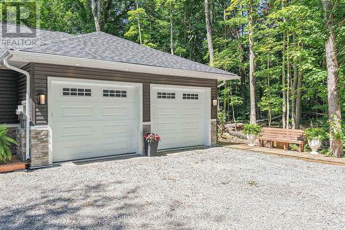 Double garage - 1650 Trader Cowan Road, Severn, ON - Outdoor