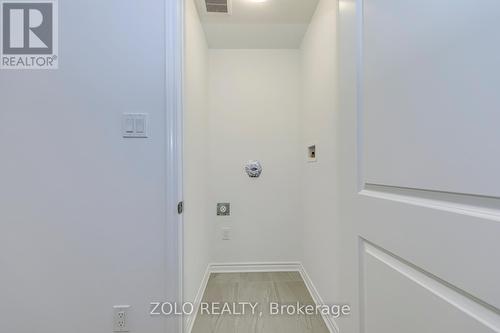 1572 Rutland Crescent, Milton, ON - 