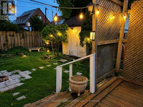 5400 Cedar Street, Niagara Falls, ON - Outdoor