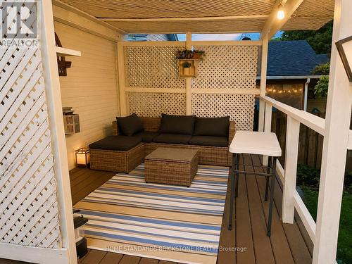 5400 Cedar Street, Niagara Falls, ON - Outdoor With Deck Patio Veranda With Exterior