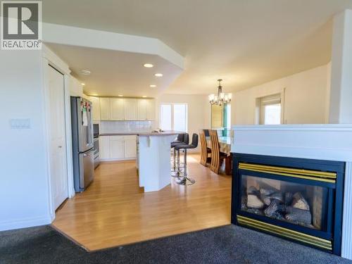 146 Falcon Drive, Whitehorse, YT - Indoor Photo Showing Living Room With Fireplace
