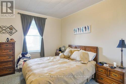 128 James Street, Bracebridge, ON - Indoor Photo Showing Bedroom
