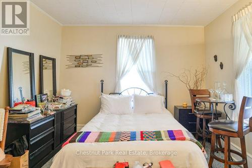 128 James Street, Bracebridge, ON - Indoor Photo Showing Bedroom
