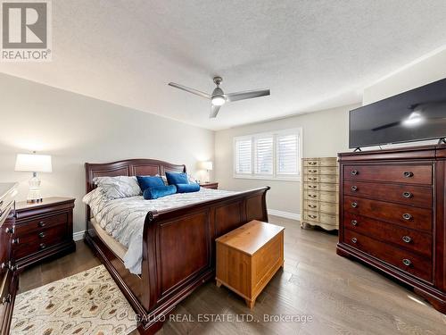 111 Pondmede Crescent, Whitchurch-Stouffville, ON - Indoor Photo Showing Bedroom