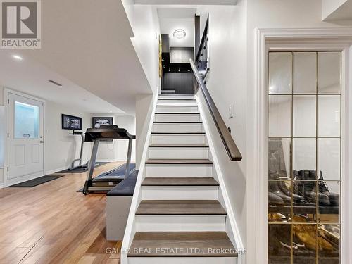 111 Pondmede Crescent, Whitchurch-Stouffville, ON - Indoor Photo Showing Gym Room