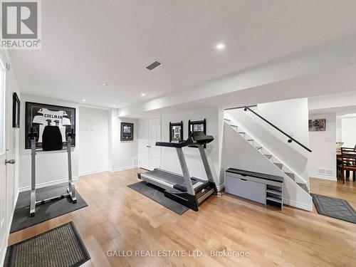111 Pondmede Crescent, Whitchurch-Stouffville, ON - Indoor Photo Showing Gym Room