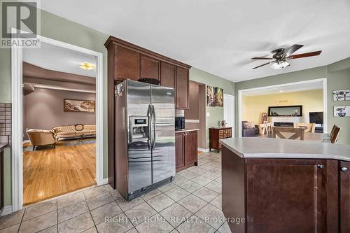 41 Foresta Drive, Vaughan, ON - Indoor Photo Showing Kitchen