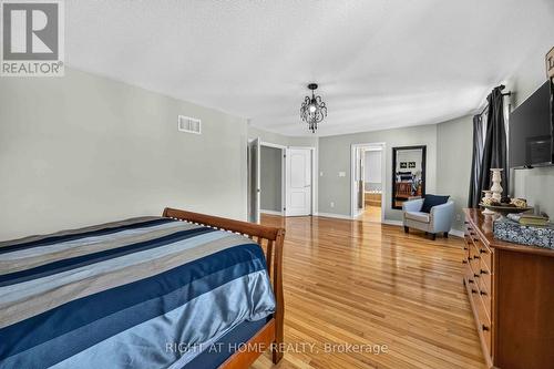 41 Foresta Drive, Vaughan, ON - Indoor Photo Showing Bedroom