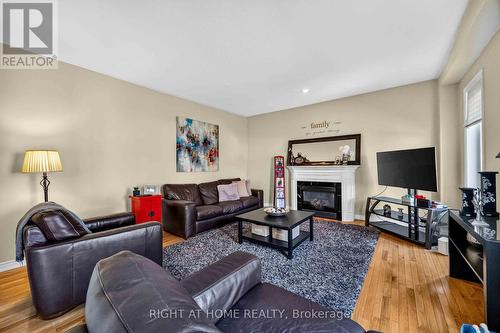 41 Foresta Drive, Vaughan, ON - Indoor Photo Showing Living Room With Fireplace