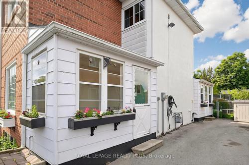 2359 Brookhurst Road, Mississauga, ON - Outdoor With Exterior