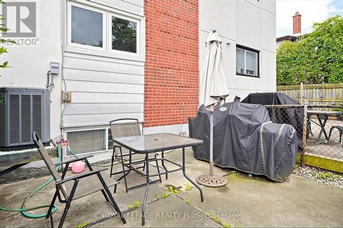 2359 Brookhurst Road, Mississauga, ON - Outdoor With Exterior