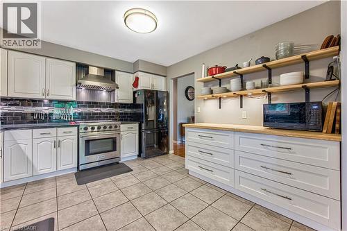 40 Peter Street, Scotland, ON - Indoor Photo Showing Kitchen