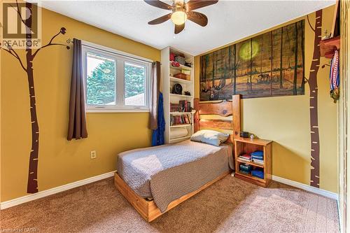 40 Peter Street, Scotland, ON - Indoor Photo Showing Bedroom