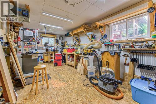 40 Peter Street, Scotland, ON - Indoor Photo Showing Gym Room