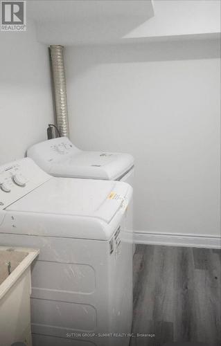 433A Dunvegan Drive, Waterloo, ON - Indoor Photo Showing Laundry Room
