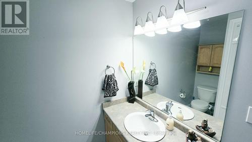 159 Snowdrop Crescent, Kitchener, ON - Indoor Photo Showing Bathroom