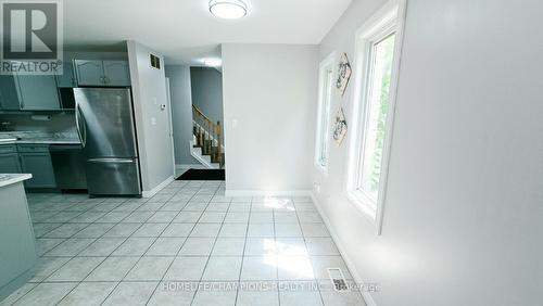 159 Snowdrop Crescent, Kitchener, ON - Indoor Photo Showing Kitchen