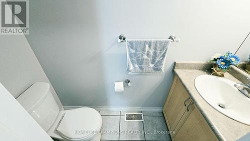 159 Snowdrop Crescent, Kitchener, ON - Indoor Photo Showing Bathroom