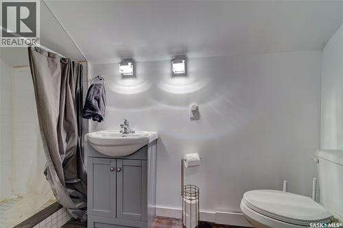 212 Prospect Street, Belle Plaine, SK - Indoor Photo Showing Bathroom