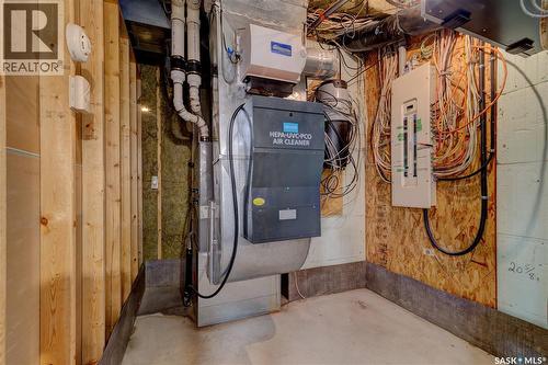 212 Prospect Street, Belle Plaine, SK - Indoor Photo Showing Basement