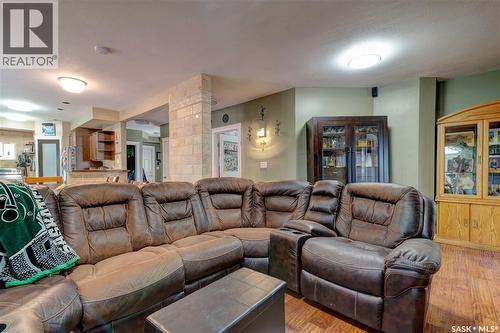 212 Prospect Street, Belle Plaine, SK - Indoor Photo Showing Living Room
