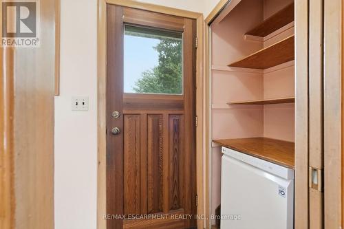 6 Caprice Court, Hamilton, ON - Indoor Photo Showing Other Room