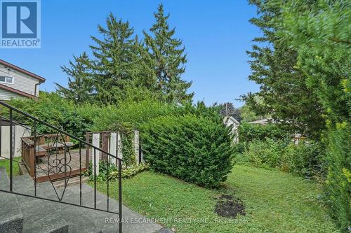 6 Caprice Court, Hamilton, ON - Outdoor