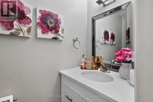 836 Manchester Road, London North (North L), ON - Indoor Photo Showing Bathroom